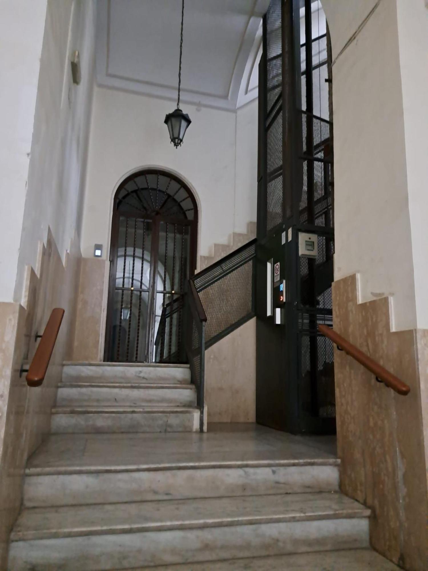 Hotel Domus Sirena Neapel Exterior foto
